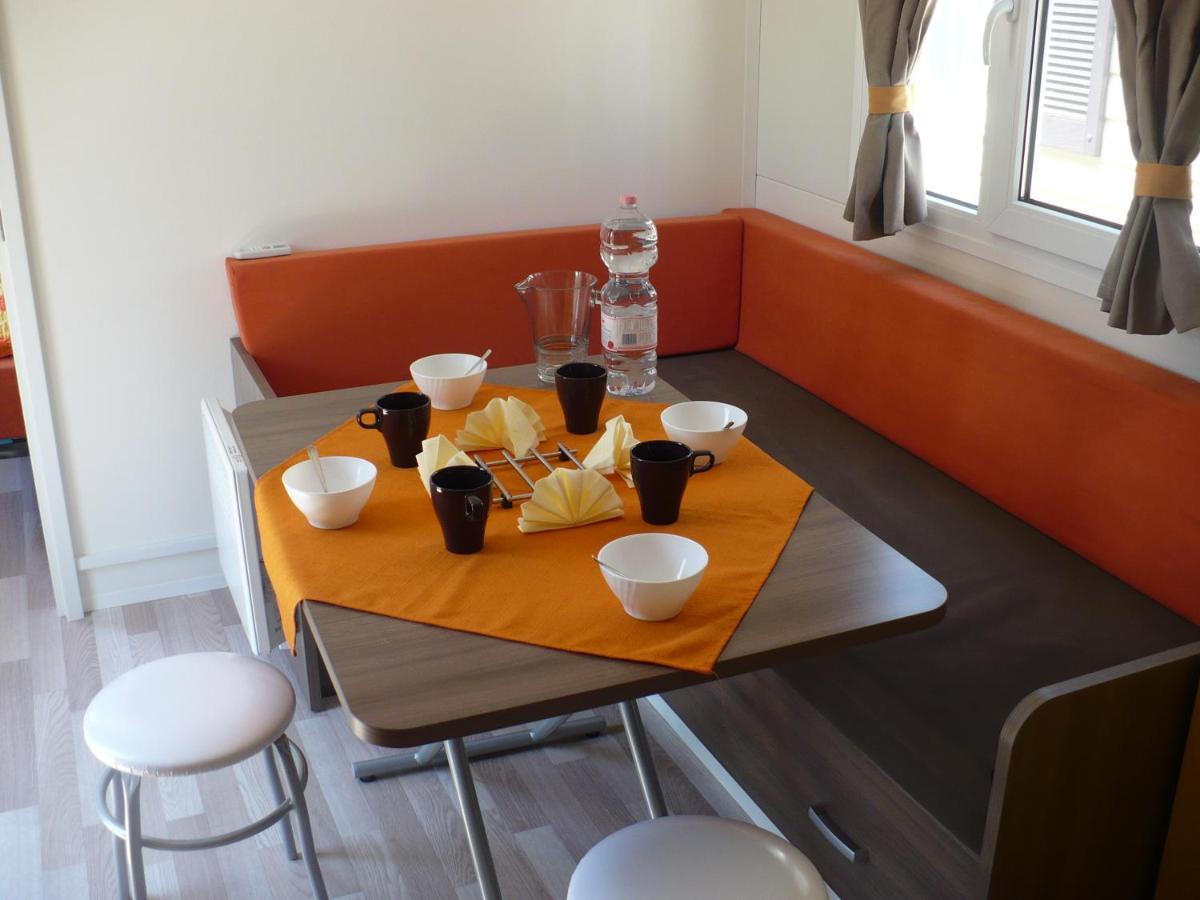 Mobilhome Victoria Camping Lanterna Тар Экстерьер фото