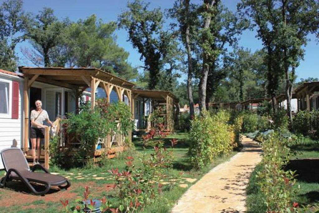 Mobilhome Victoria Camping Lanterna Тар Экстерьер фото
